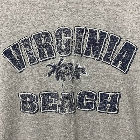 Virginia Beach front graphic short sleeve crewneck vintage 90s 2000s T-shirt - Picture 2 of 5